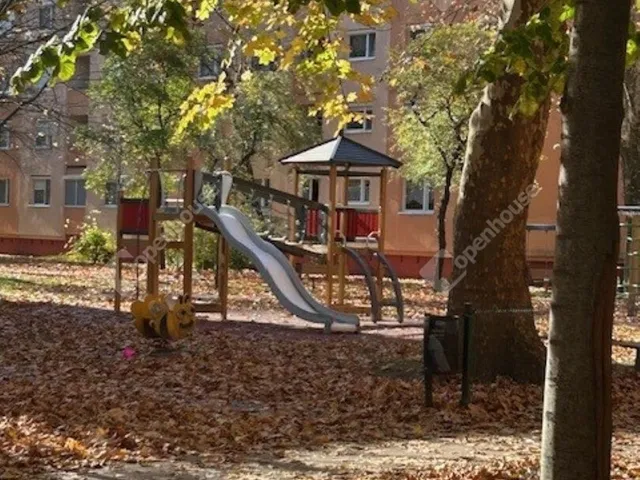 Eladó lakás Győr, Nádorváros 49 nm