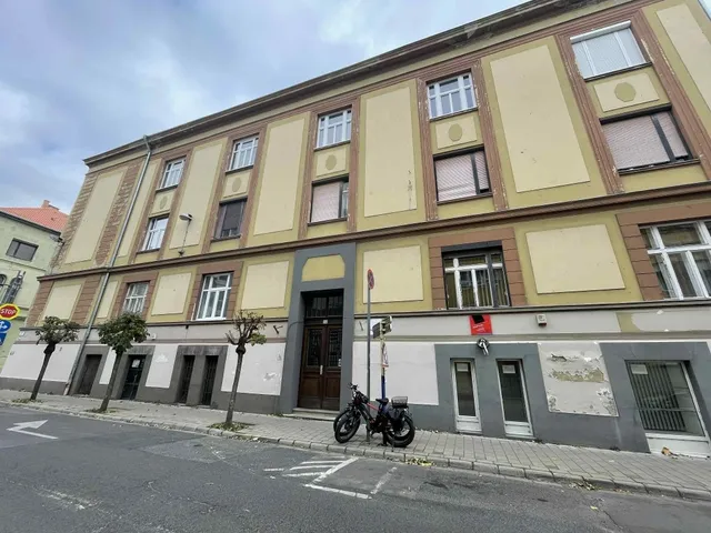 Eladó lakás Győr, Belváros 69 nm