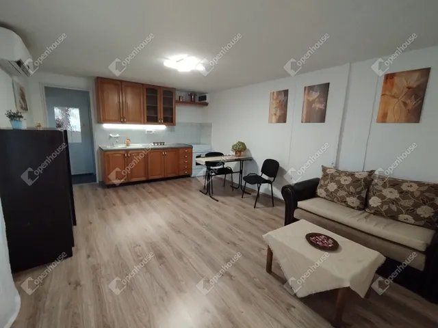 Eladó ház Győr, Győrszentiván 50 nm