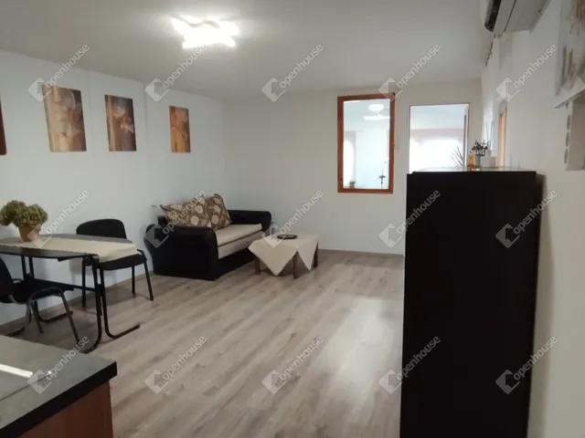 Eladó ház Győr, Győrszentiván 50 nm