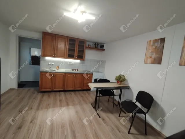 Eladó ház Győr, Győrszentiván 50 nm