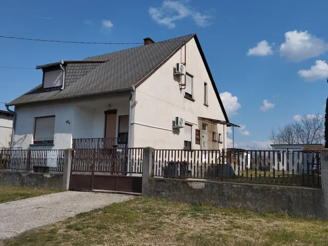 Eladó ház Győr, Győrszentiván 104 nm