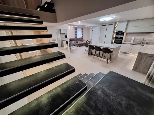 Eladó ház Győr 185 nm