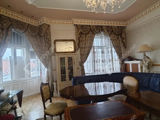 Eladó lakás Győr, Belváros 83 nm