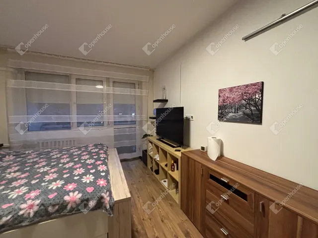 Eladó lakás Győr, Nádorváros 50 nm