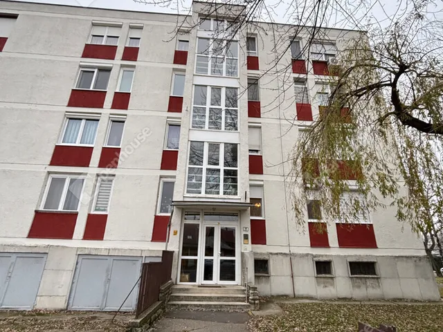 Eladó lakás Győr, Gyárváros 55 nm