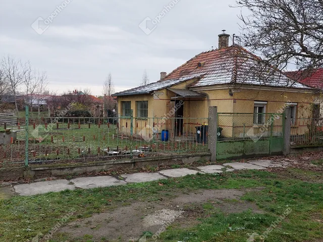 Eladó telek Abda 1929 nm