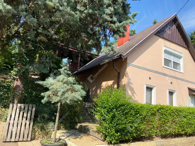 Eladó üdülő és hétvégi ház Nyúl 70 nm