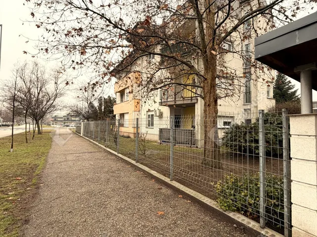 Eladó lakás Győr 55 nm