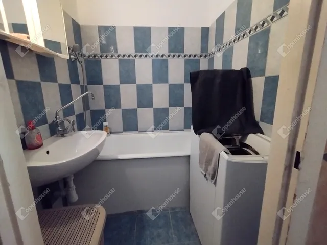 Eladó lakás Győr, Nádorváros 53 nm