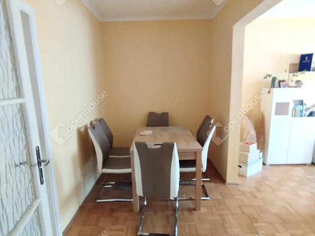 Eladó lakás Győr, Nádorváros 53 nm