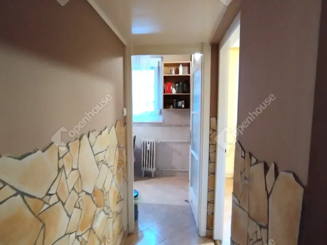 Eladó lakás Győr, Nádorváros 53 nm