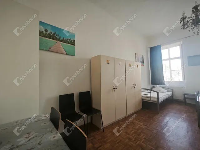 Eladó lakás Győr, Újváros 102 nm