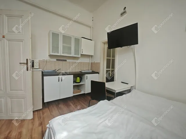 Eladó lakás Győr, Újváros 102 nm