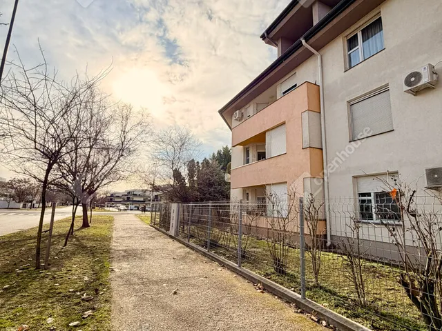 Eladó lakás Győr 55 nm