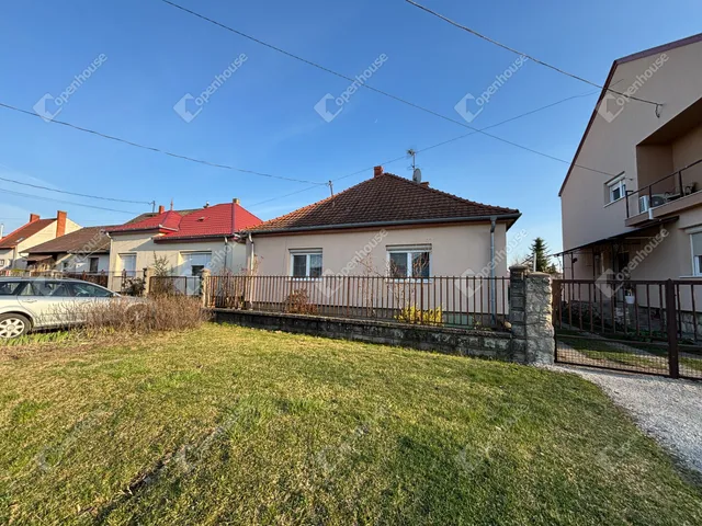 Eladó ház Győr, Győrszentiván 95 nm