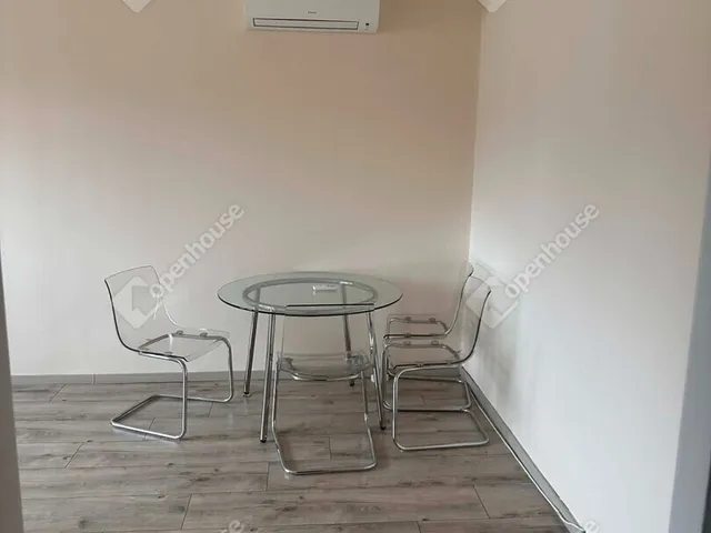 Kiadó lakás Győr, Nádorváros 59 nm