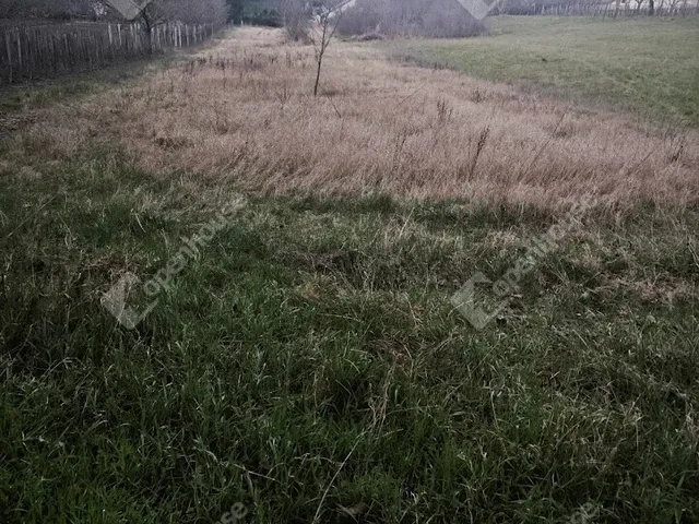 Eladó telek Győrság 1499 nm