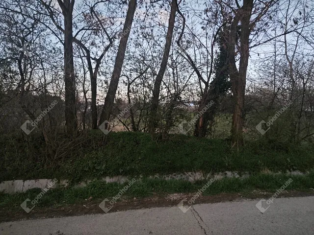 Eladó telek Győrság 1499 nm