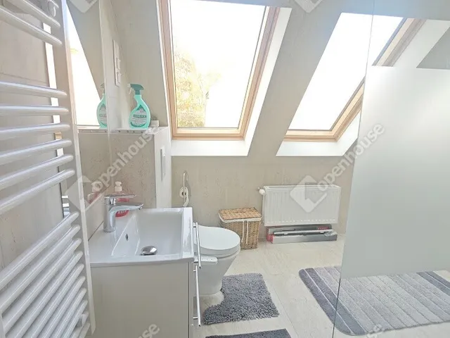 Eladó ház Győr 185 nm