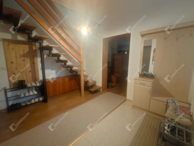 Eladó ház Győrság 131 nm