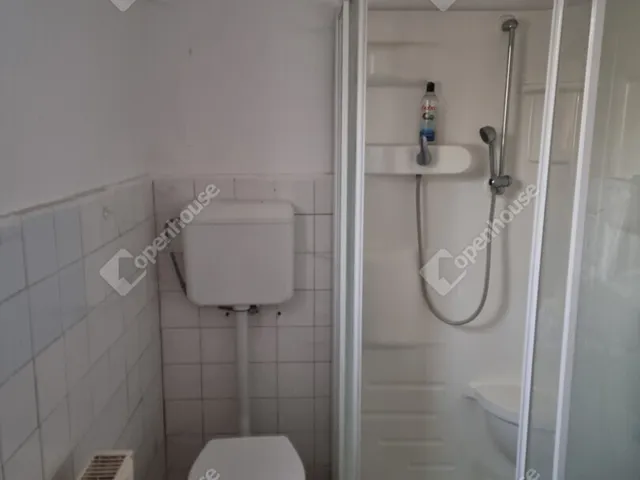 Eladó ház Nyúl 85 nm