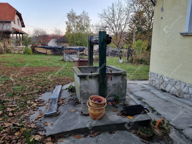 Eladó ház Nyúl 85 nm