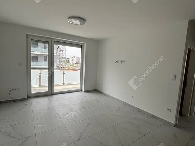 Kiadó lakás Győr, Révfalu 51 nm