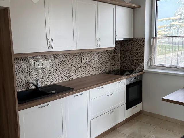 Kiadó lakás Győr, Sziget 51 nm