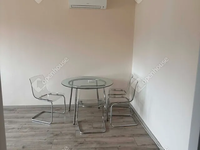 Kiadó lakás Győr, Nádorváros 59 nm