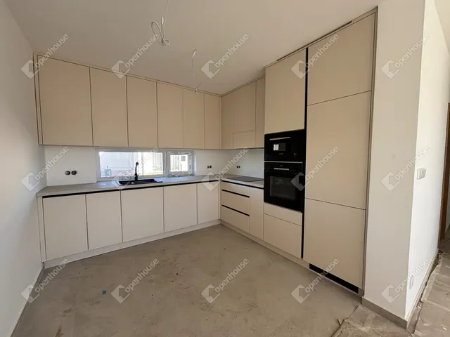 Eladó ház Győrság 71 nm