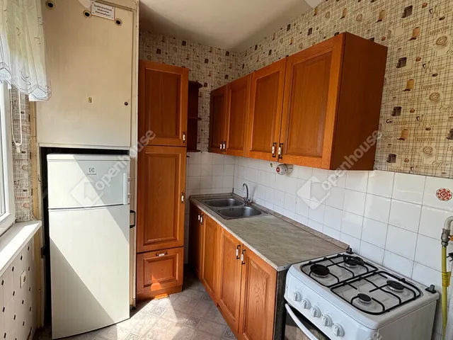 Eladó lakás Győr, Adyváros 53 nm