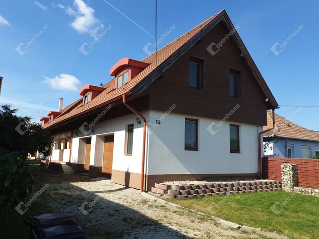 Eladó ház Győr, Kisbácsa 650 nm