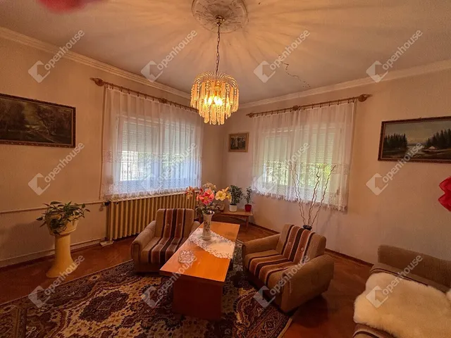 Eladó ház Nyúl 100 nm