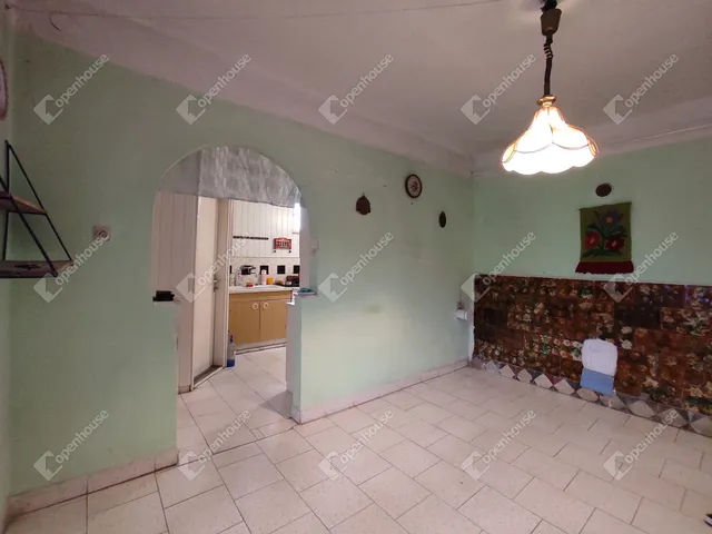 Eladó ház Bábolna 96 nm