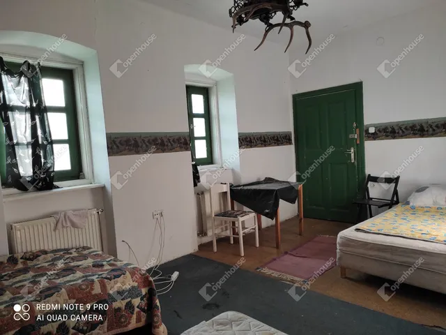 Eladó ház Kisigmánd 270 nm