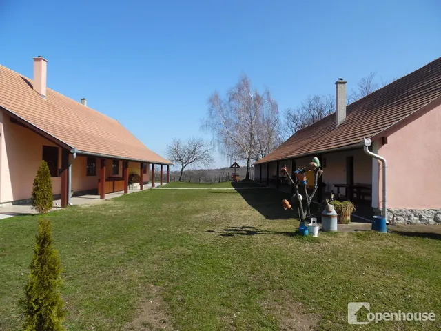 Eladó kereskedelmi és ipari ingatlan Csatka 604 nm