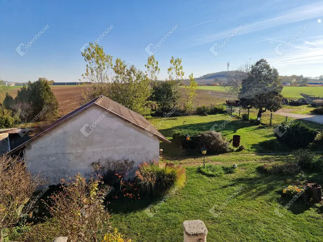 Eladó ház Mocsa 153 nm