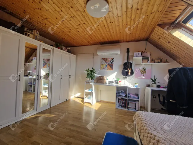 Eladó ház Komárom 164 nm