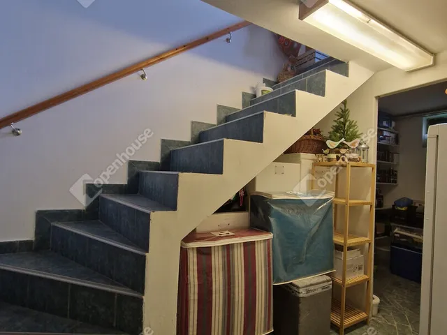 Eladó ház Komárom 164 nm