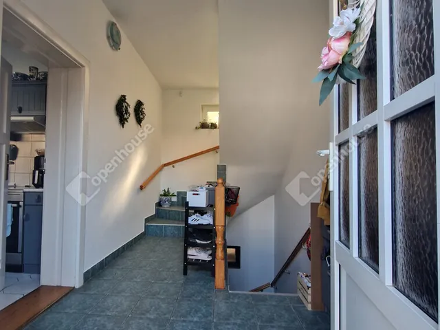 Eladó ház Komárom 164 nm