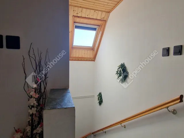 Eladó ház Komárom 164 nm