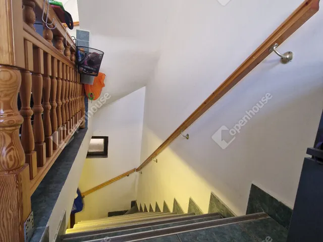 Eladó ház Komárom 164 nm
