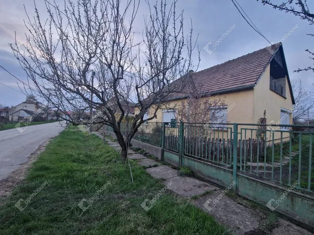 Eladó ház Nagyigmánd 95 nm