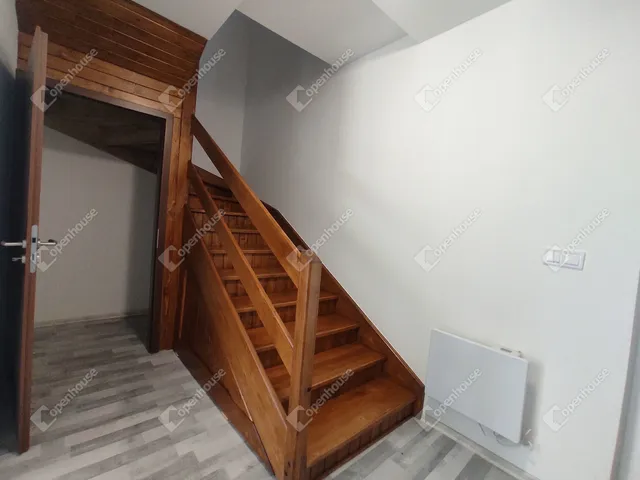 Eladó ház Komárom 96 nm