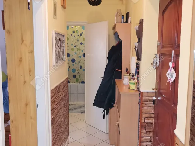 Eladó lakás Komárom 49 nm