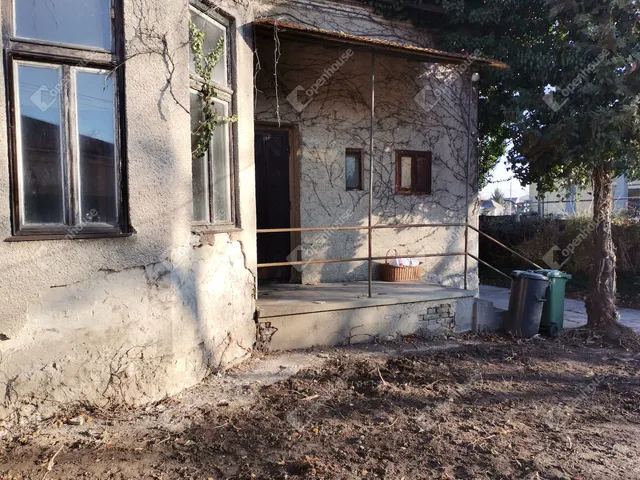 Eladó ház Komárom 136 nm