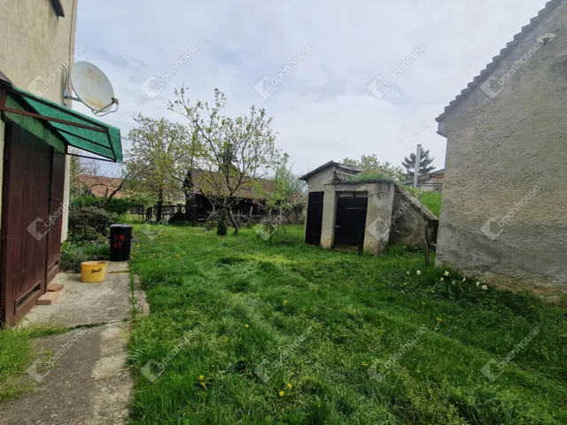 Eladó ház Ácsteszér 116 nm