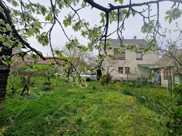 Eladó ház Ácsteszér 116 nm