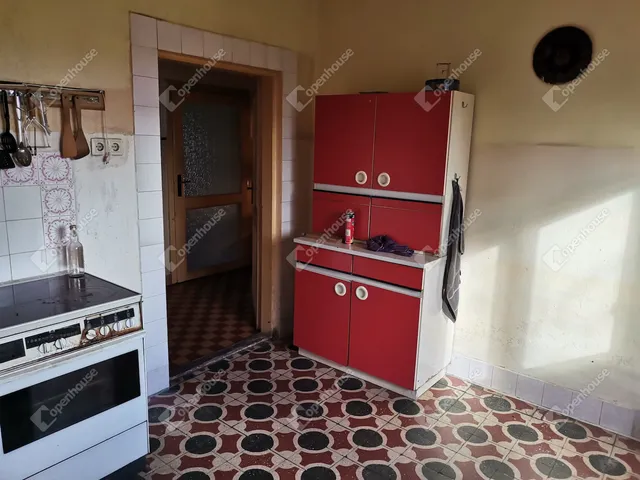 Eladó ház Komárom 173 nm